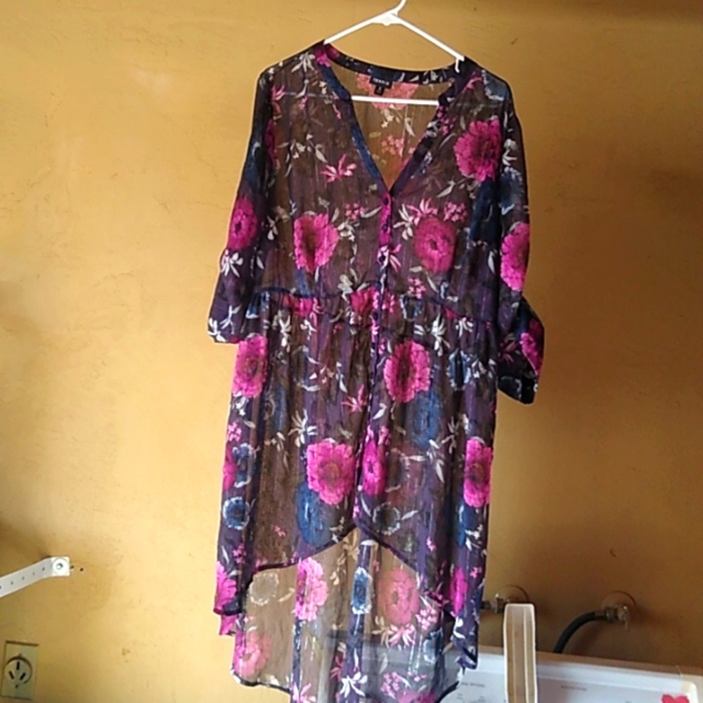 Torrid Plus Size 0 sheer floral tunic